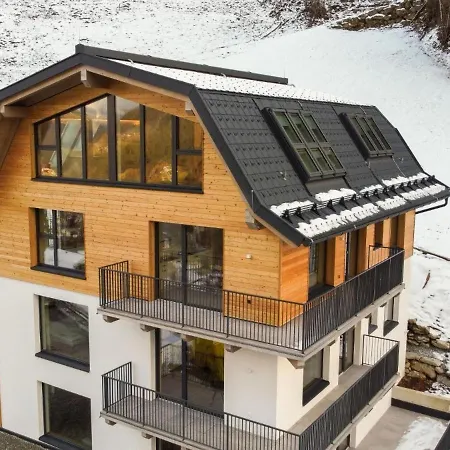 Bergschnucke Homes - In & Out See