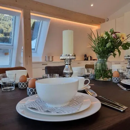Bergschnucke Homes - In & Out * See
