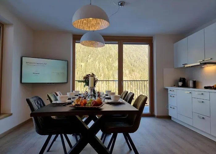 Bergschnucke Homes - Im Sommer Inklusive Silvretta-card Apartment *